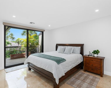 2785 Polo Island Drive - Photo Thumbnail 43