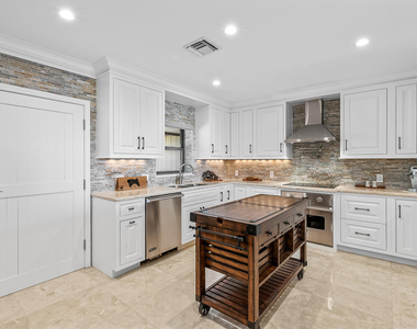 2785 Polo Island Drive - Photo Thumbnail 29
