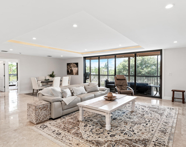 2785 Polo Island Drive - Photo Thumbnail 20