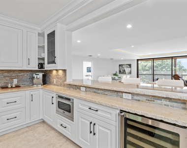 2785 Polo Island Drive - Photo Thumbnail 32
