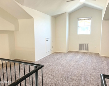 9233 E Neville Avenue - Photo Thumbnail 16