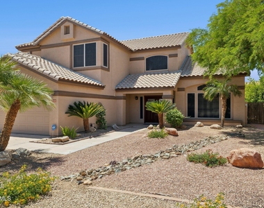 16630 N 61st Place - Photo Thumbnail 4