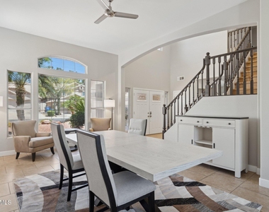 16630 N 61st Place - Photo Thumbnail 9