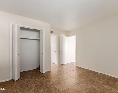 7141 N 16th Street - Photo Thumbnail 11