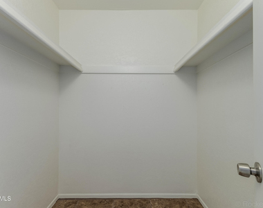 7141 N 16th Street - Photo Thumbnail 14