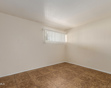7141 N 16th Street - Photo Thumbnail 10
