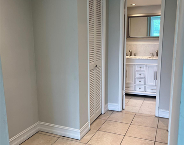 3100 N Palm Aire Drive - Photo Thumbnail 12