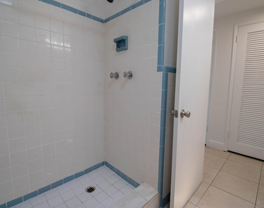 1855 Adams - Photo Thumbnail 6