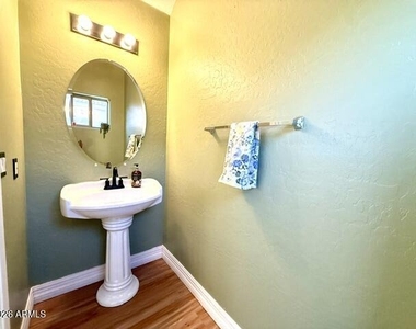 14626 N 132nd Avenue - Photo Thumbnail 10