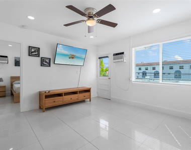 343 Van Buren Street - Photo Thumbnail 1