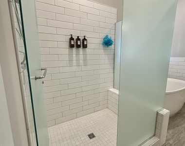 8024 W State Avenue - Photo Thumbnail 35