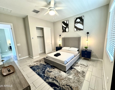8024 W State Avenue - Photo Thumbnail 2