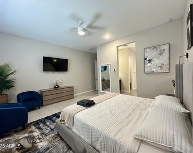 8024 W State Avenue - Photo Thumbnail 30