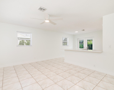 411 Summa Street - Photo Thumbnail 11