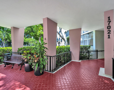 17021 N Bay Road - Photo Thumbnail 9