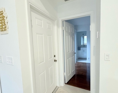 22274 Pineapple Walk Drive - Photo Thumbnail 4