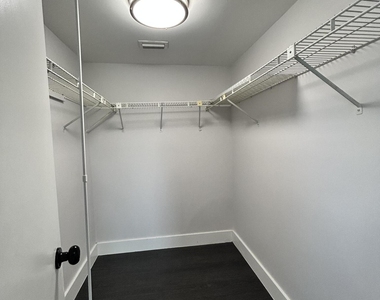 7154 Golf Colony Court - Photo Thumbnail 10