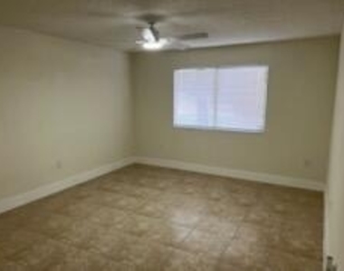 5011 Wiles Road - Photo Thumbnail 6