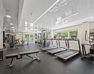 340 Sunset Drive - Photo Thumbnail 32