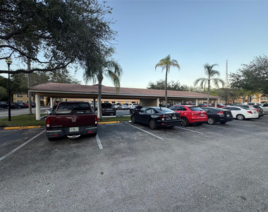 5620 Nw 61st Street - Photo Thumbnail 15
