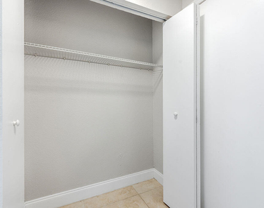 1719 N Congress Avenue - Photo Thumbnail 24