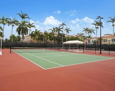 2950 Nw 124th Way - Photo Thumbnail 11
