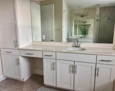 2950 Nw 124th Way - Photo Thumbnail 15