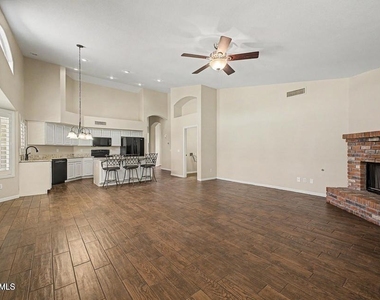 1466 E Spur Avenue - Photo Thumbnail 19