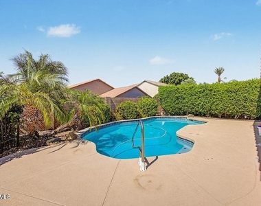 1466 E Spur Avenue - Photo Thumbnail 42