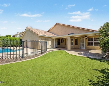 1466 E Spur Avenue - Photo Thumbnail 41