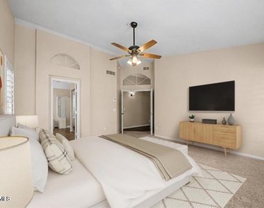 1466 E Spur Avenue - Photo Thumbnail 6