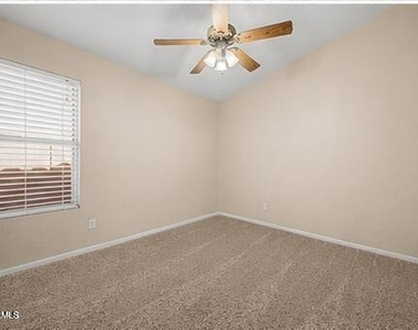 1466 E Spur Avenue - Photo Thumbnail 28