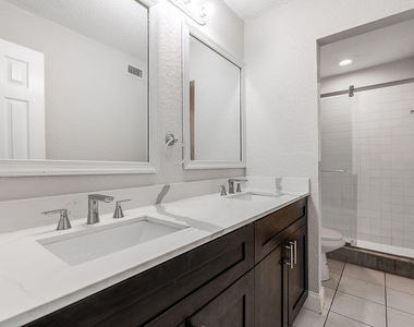 1785 N Congress Avenue - Photo Thumbnail 27