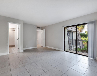 1785 N Congress Avenue - Photo Thumbnail 26