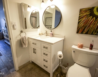7830 E Camelback Road - Photo Thumbnail 36