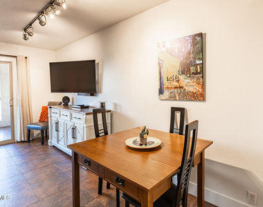 7830 E Camelback Road - Photo Thumbnail 16