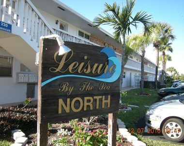 232 Hibiscus Avenue - Photo Thumbnail 2