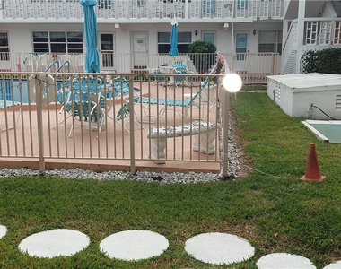 232 Hibiscus Avenue - Photo Thumbnail 10