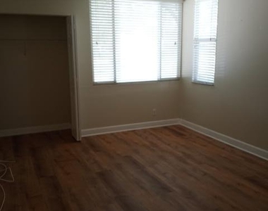 801 Lyons Road - Photo Thumbnail 13