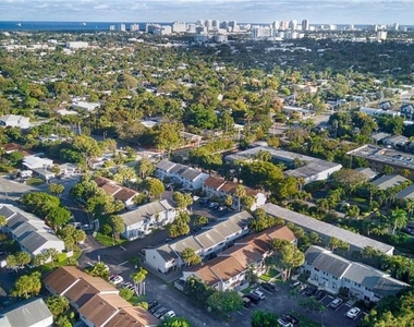 1861 Ne 15th Avenue - Photo Thumbnail 6