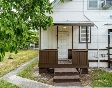 541 Ne 2nd Avenue - Photo Thumbnail 9