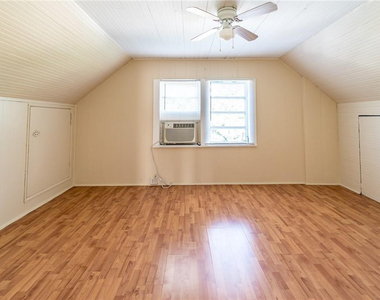 541 Ne 2nd Avenue - Photo Thumbnail 5