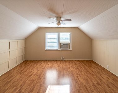541 Ne 2nd Avenue - Photo Thumbnail 8