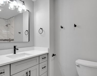 800 Nw Fork Road - Photo Thumbnail 4