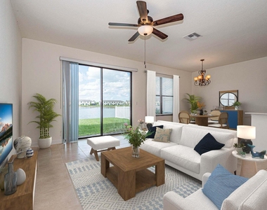 10032 W Villa Circle - Photo Thumbnail 4