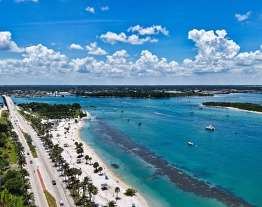 3 Harbour Isle Drive E - Photo Thumbnail 17