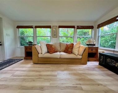 737 Sw 14th Avenue - Photo Thumbnail 11
