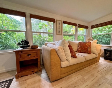 737 Sw 14th Avenue - Photo Thumbnail 9