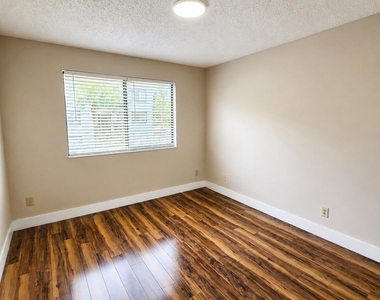 9244 W Atlantic Boulevard - Photo Thumbnail 17