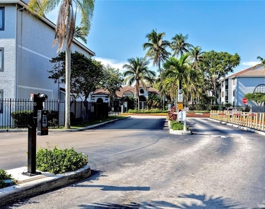 9244 W Atlantic Boulevard - Photo Thumbnail 30